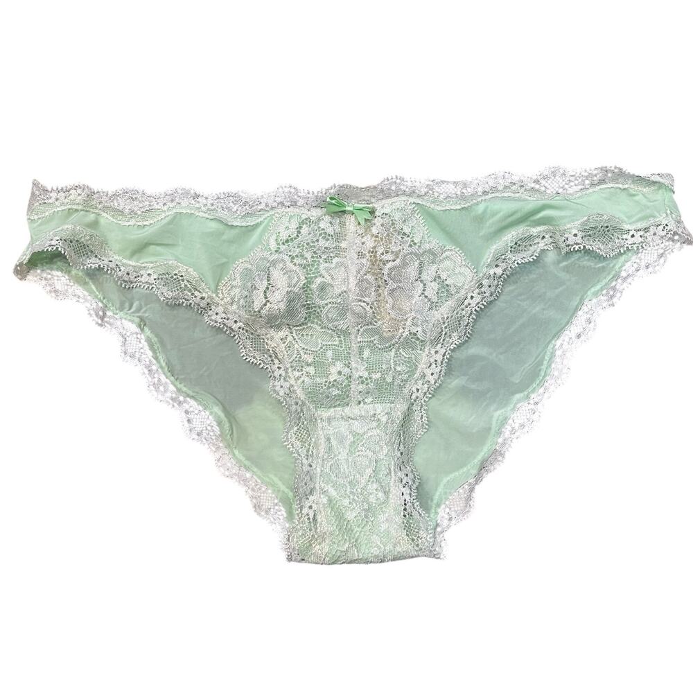 Victoria's Secret NWT Dream Angels Lace Bra and Panty Set Green Shimmer 32DDD/S - Picture 6 of 8